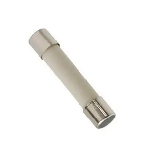 C-701 Fusible Ceramico Largo 15a 250v