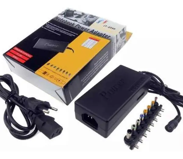 Cargador Universal 8 Puntas Intercambiables 110v